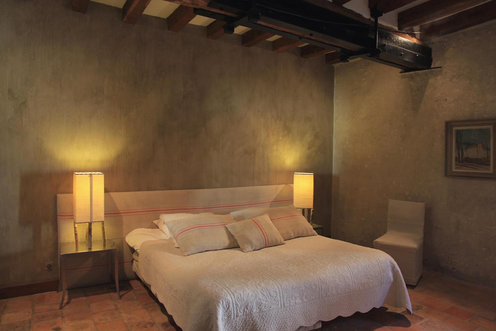Chateau-Monastere De La Corroirie มงเทรซอร์ ห้อง รูปภาพ
