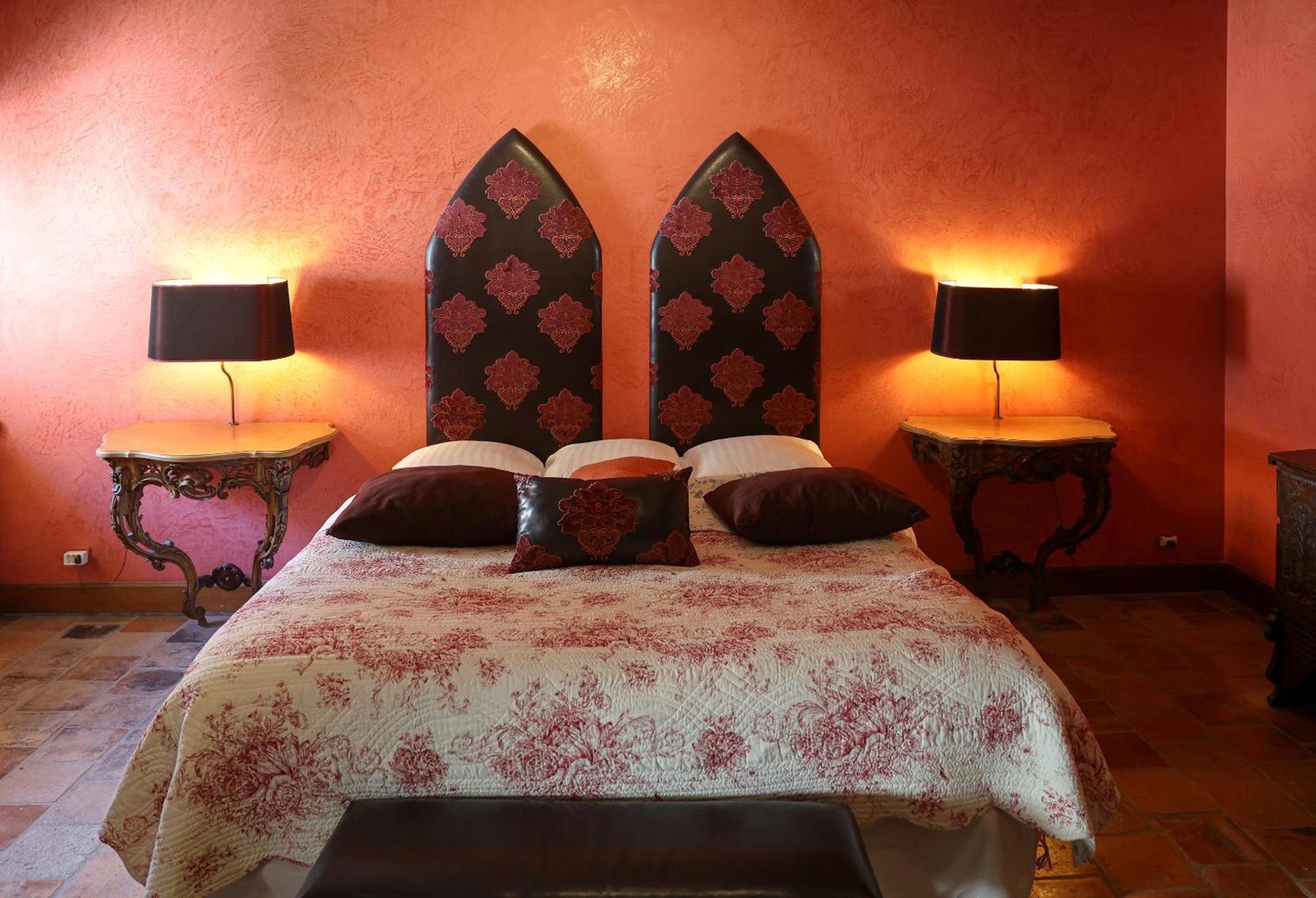 Chateau-Monastere De La Corroirie มงเทรซอร์ ภายนอก รูปภาพ