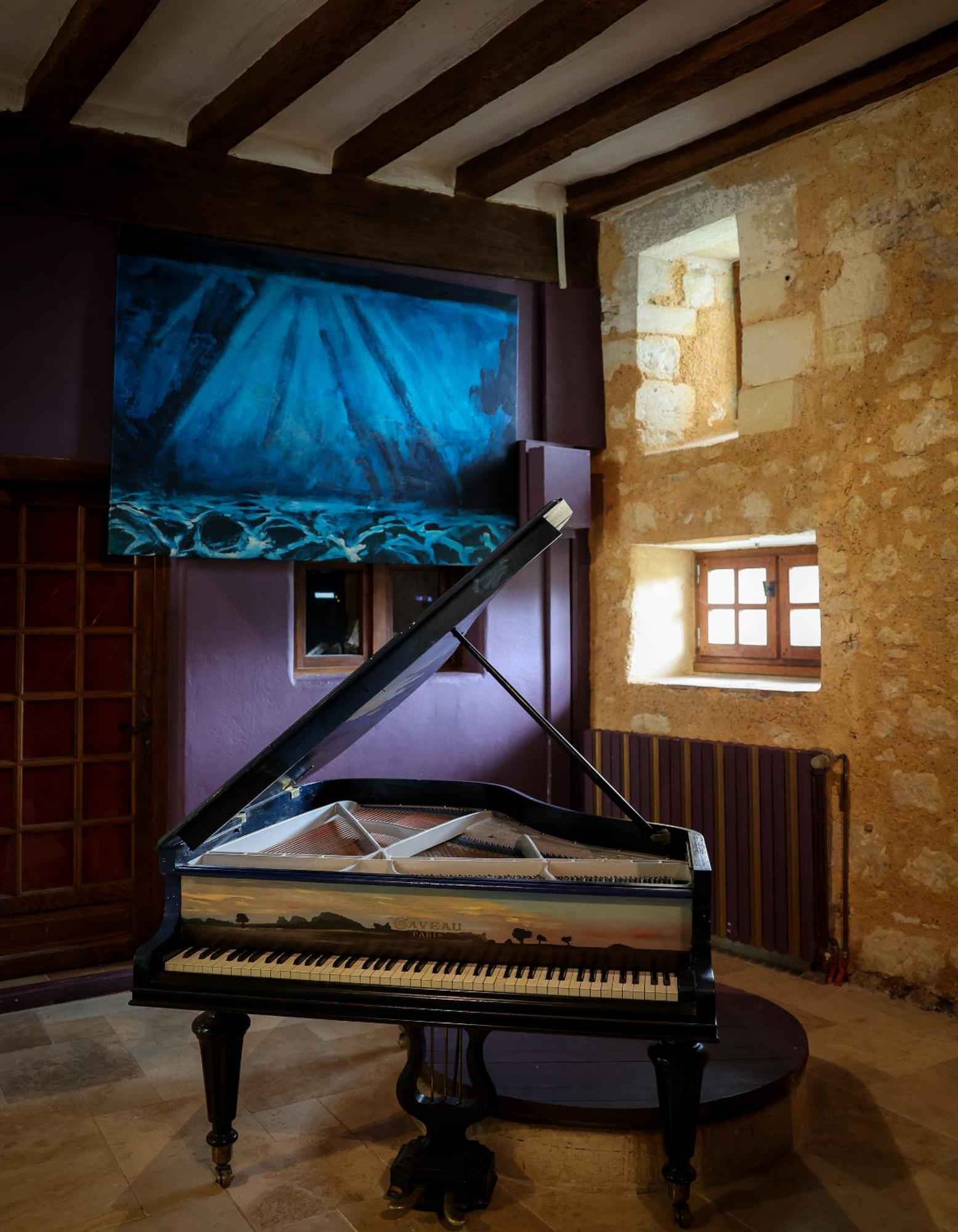 Chateau-Monastere De La Corroirie มงเทรซอร์ ห้อง รูปภาพ