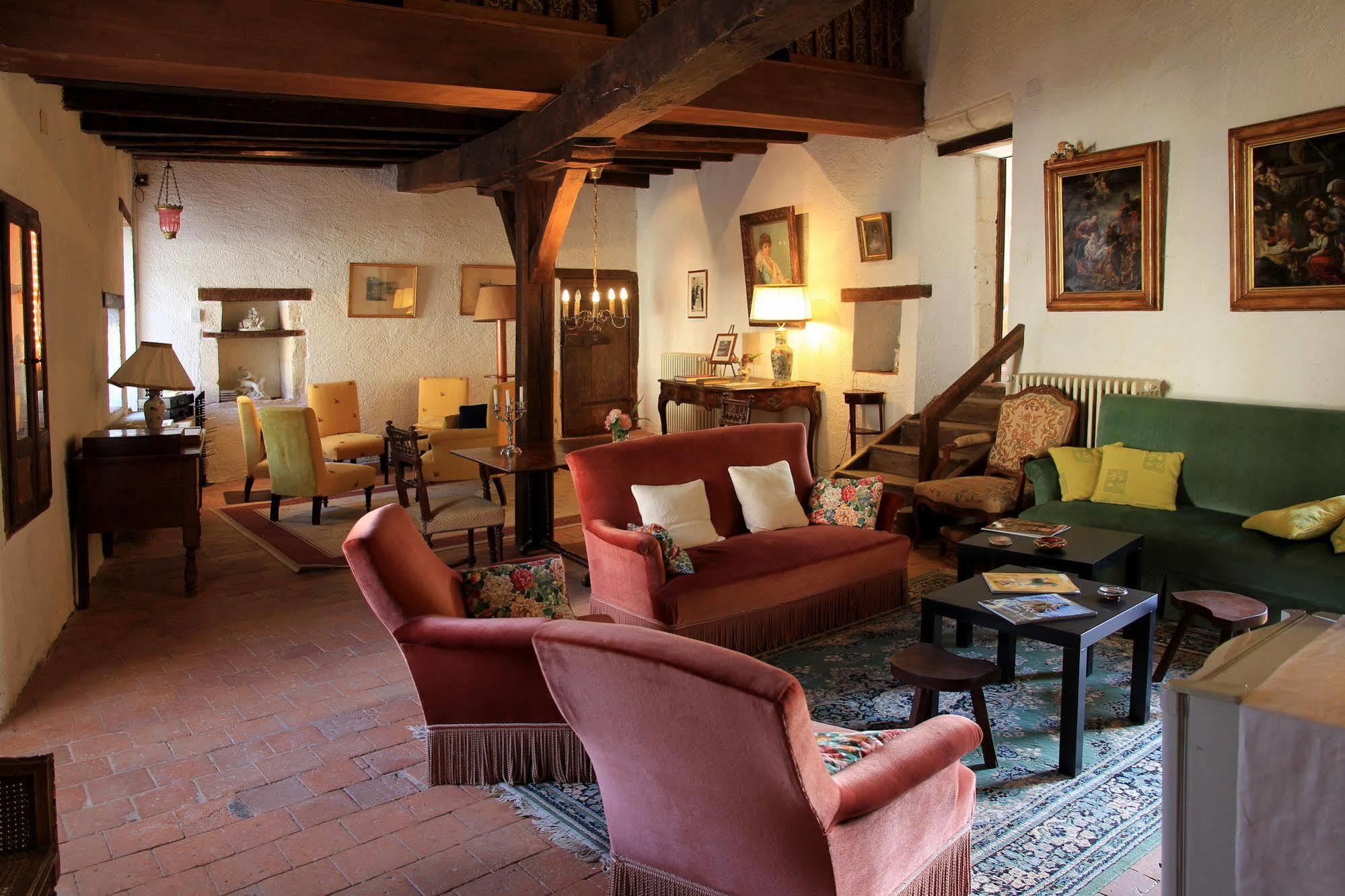 Chateau-Monastere De La Corroirie มงเทรซอร์ ภายนอก รูปภาพ